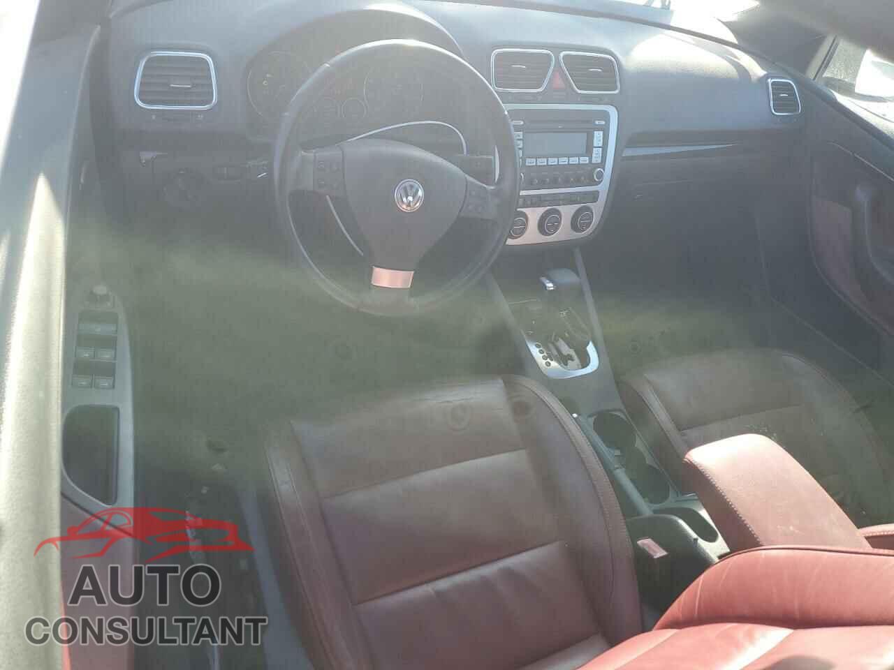VOLKSWAGEN EOS 2009 - WVWFA71F69V018358
