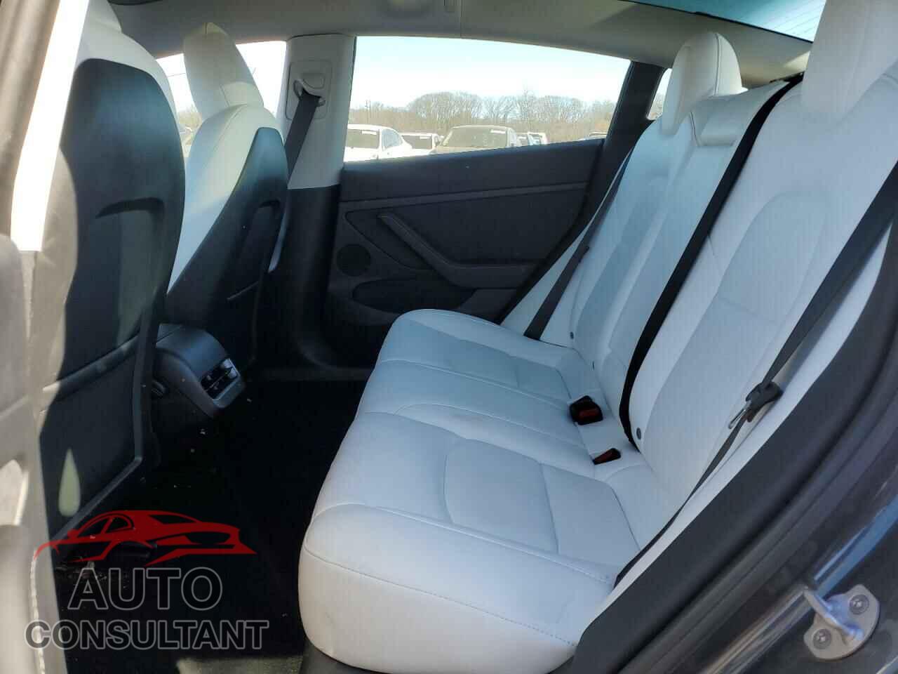 TESLA MODEL 3 2023 - 5YJ3E1EA6PF614584