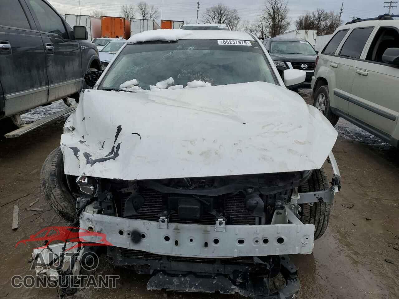 MAZDA 3 2017 - 3MZBN1U76HM141071