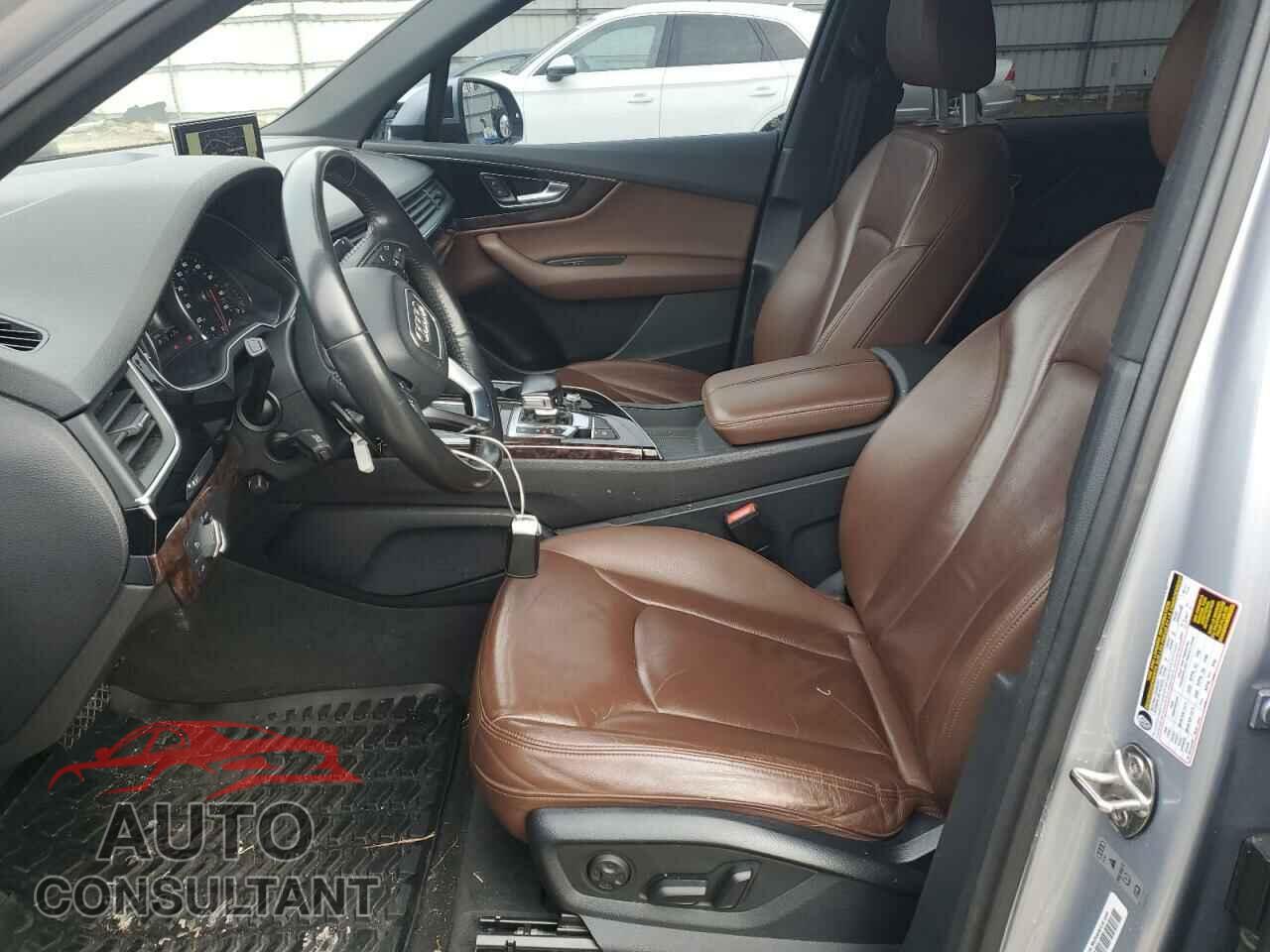 AUDI Q7 2017 - WA1LAAF77HD005120