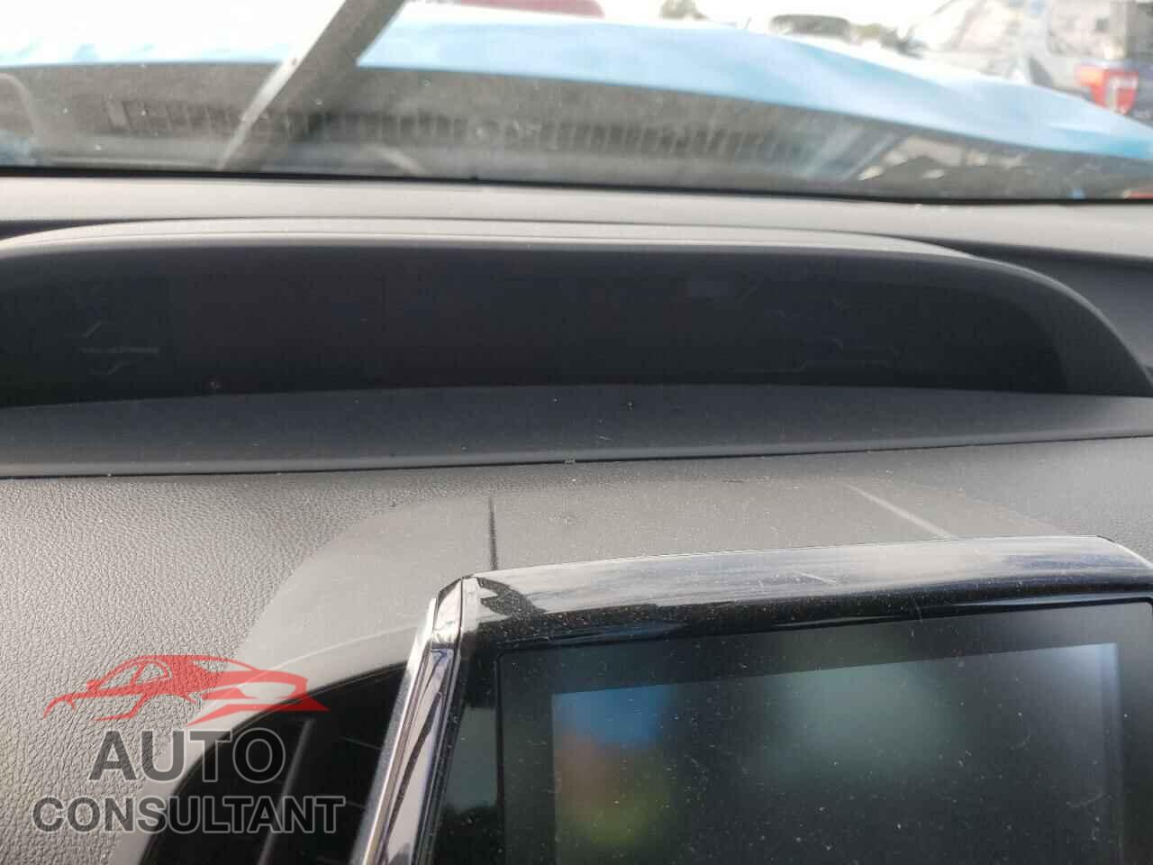 TOYOTA PRIUS 2019 - JTDKARFP9K3107547