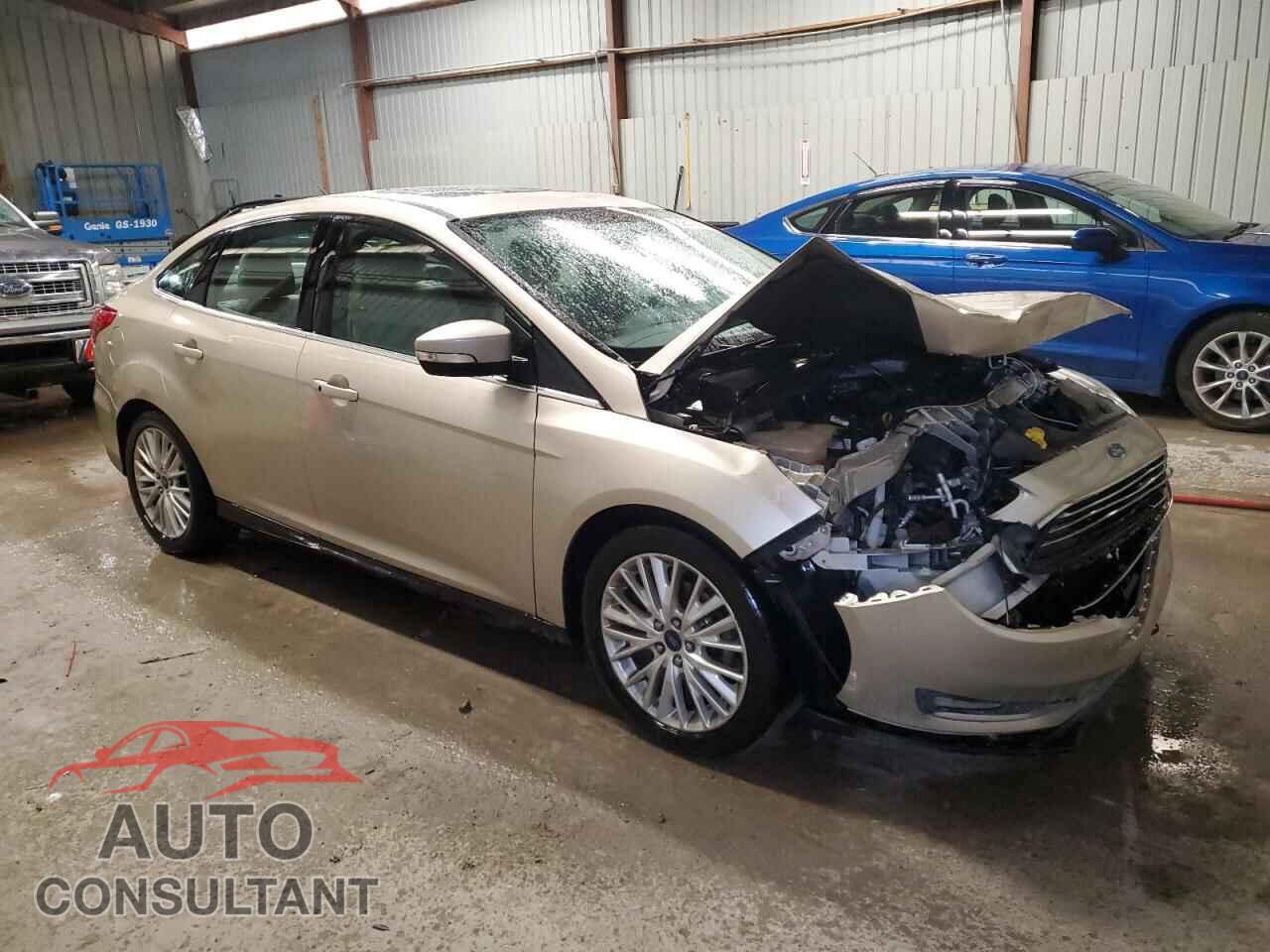 FORD FOCUS 2018 - 1FADP3J29JL295846