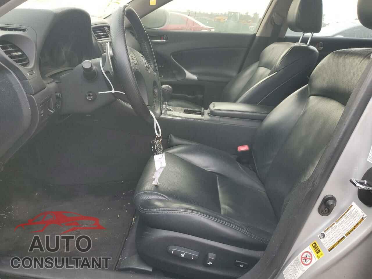 LEXUS IS 2010 - JTHBE5C2XA5024202