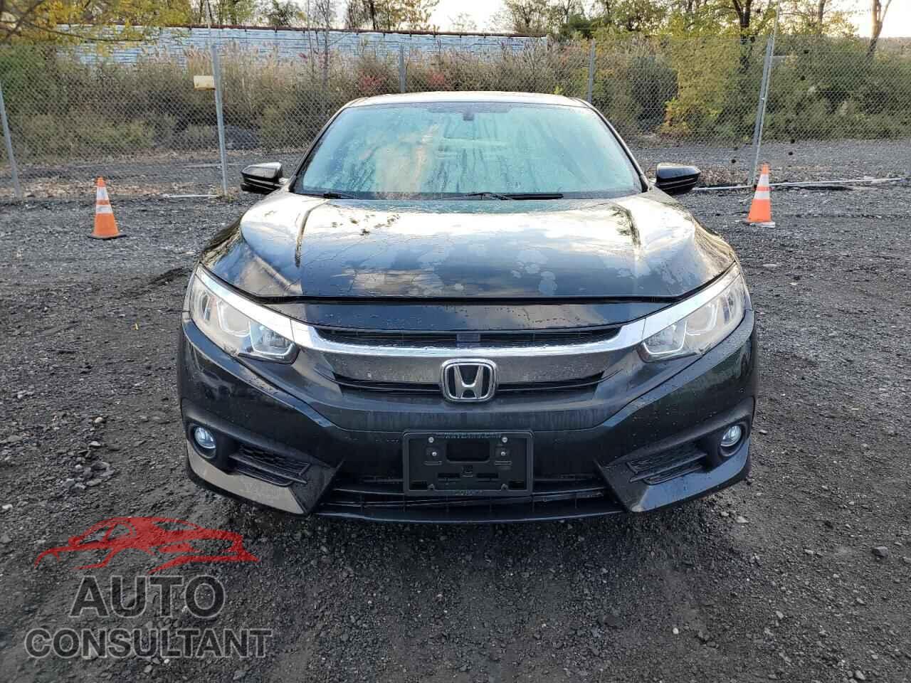 HONDA CIVIC 2018 - JHMFC1F71JX034158