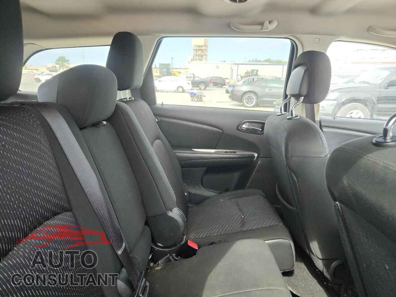 DODGE JOURNEY 2012 - 3C4PDCAB9CT177996