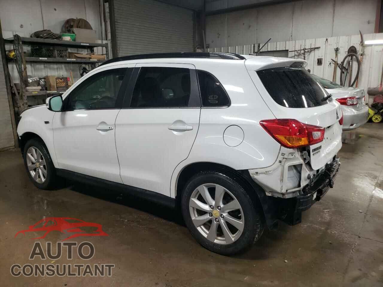 MITSUBISHI OUTLANDER 2015 - 4A4AR4AW7FE037037