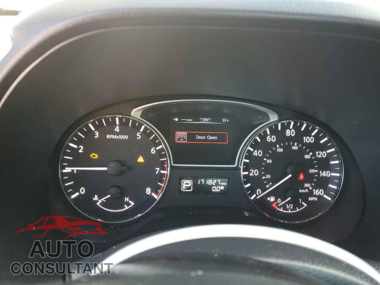 NISSAN PATHFINDER 2013 - 5N1AR2MM8DC623885