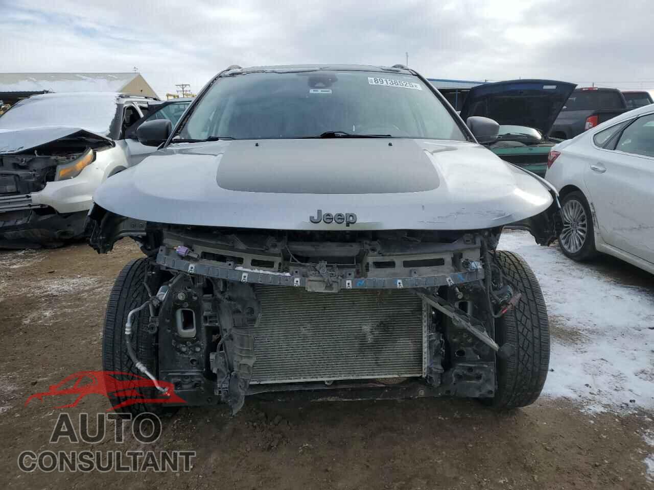 JEEP COMPASS 2018 - 3C4NJDDB5JT192462
