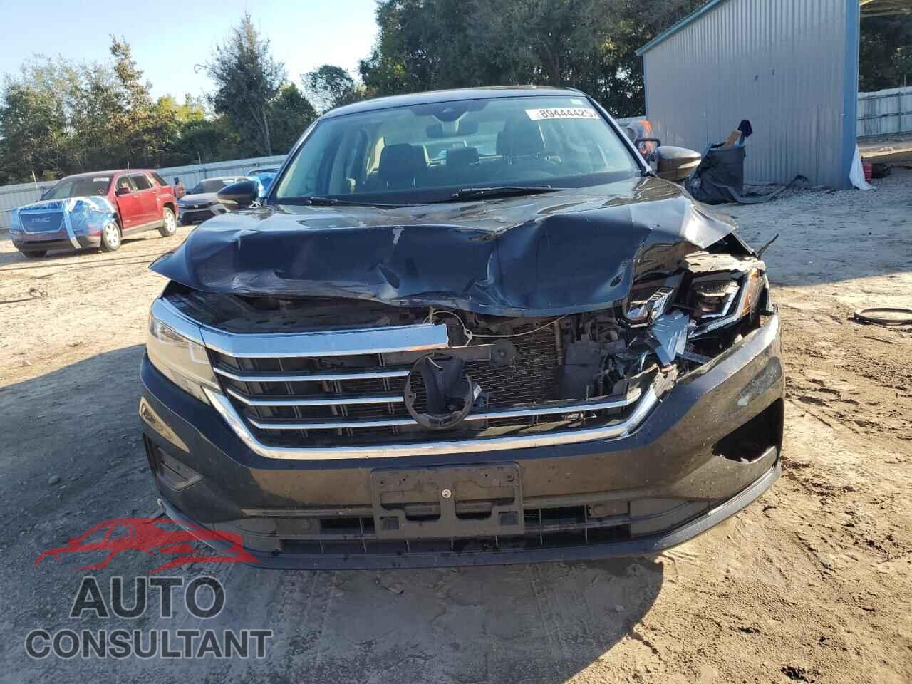 VOLKSWAGEN PASSAT 2020 - 1VWCA7A36LC017493