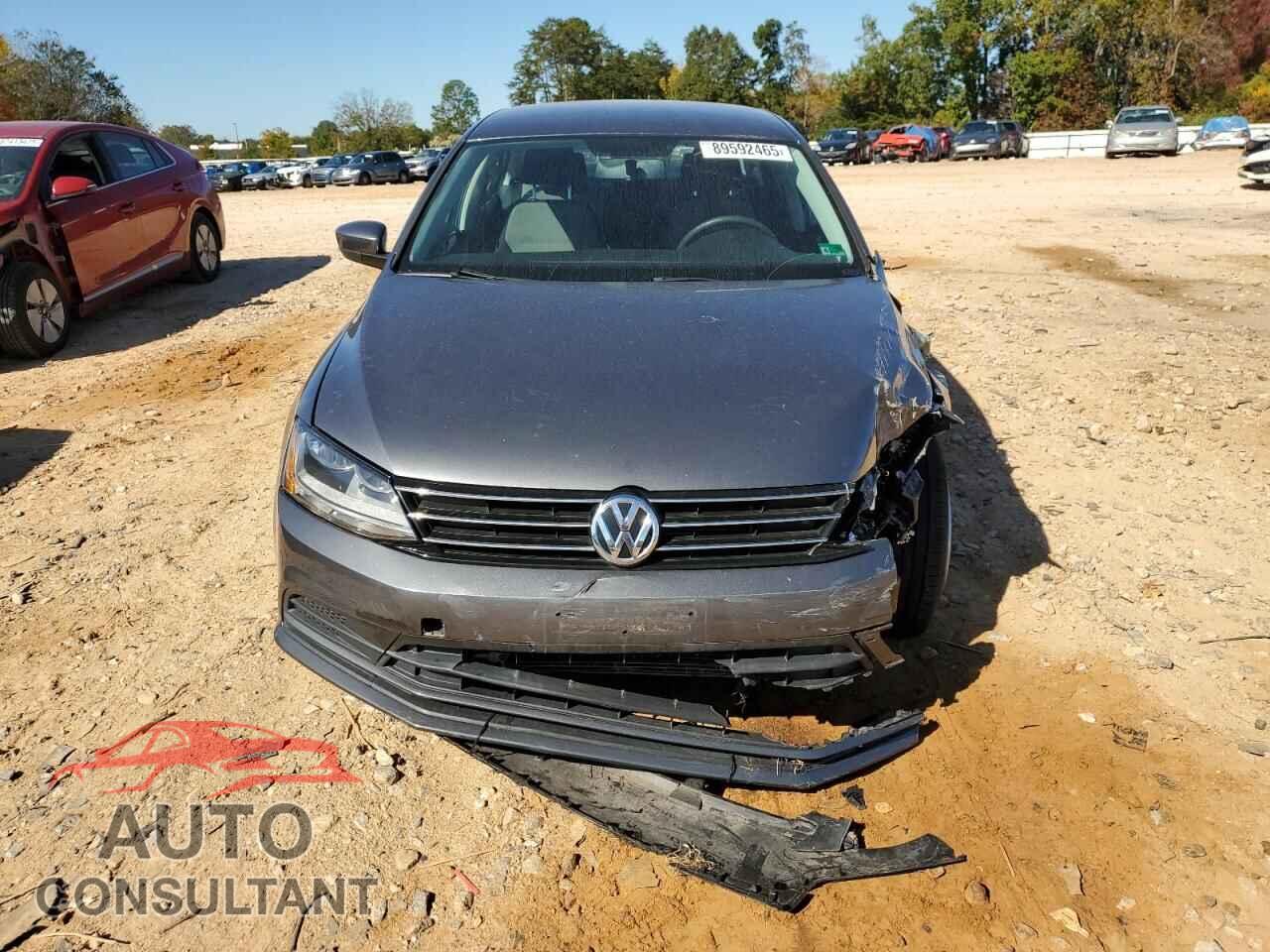 VOLKSWAGEN JETTA 2017 - 3VW2B7AJXHM352155