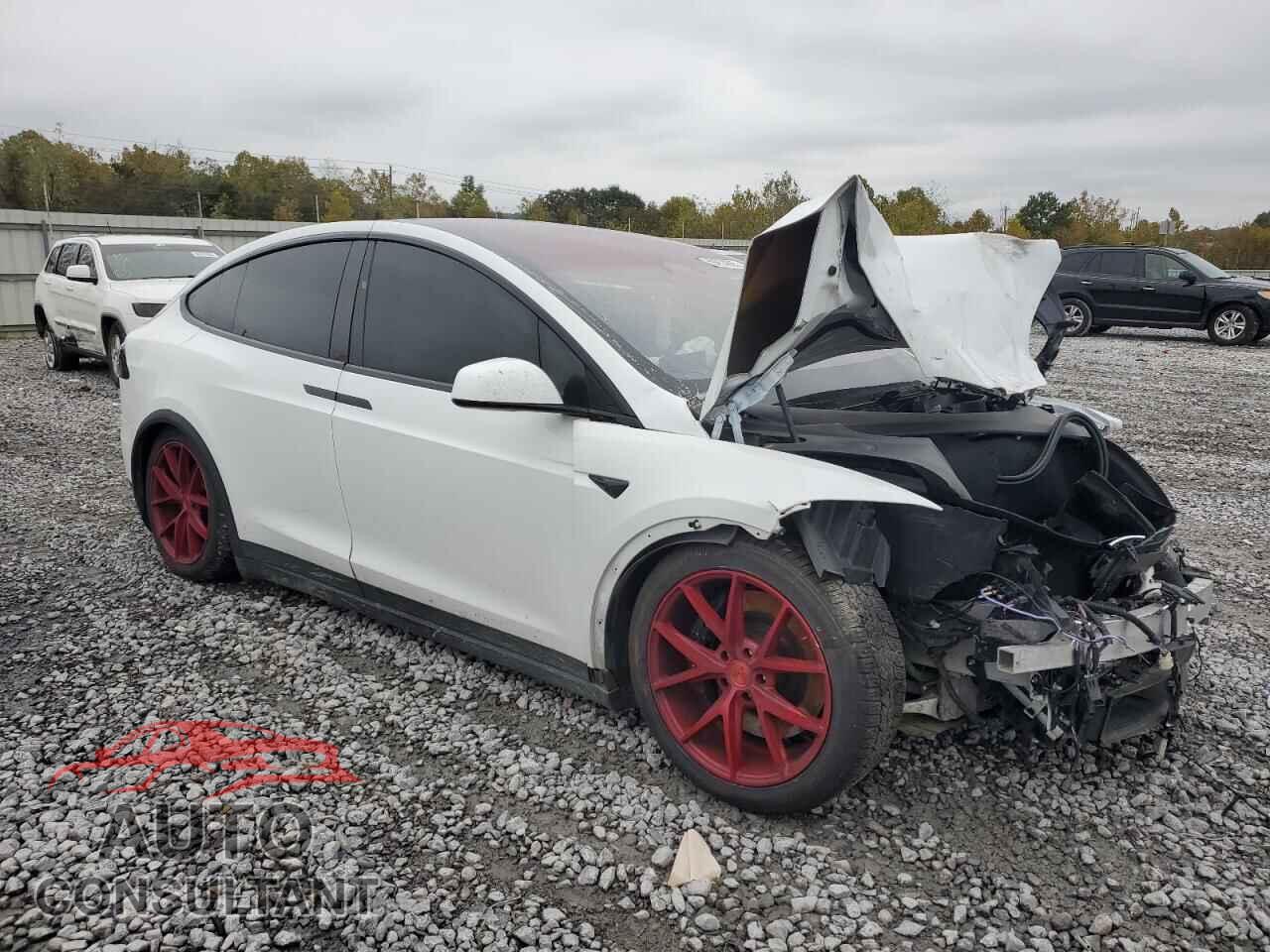 TESLA MODEL X 2022 - 7SAXCBE64NF359717