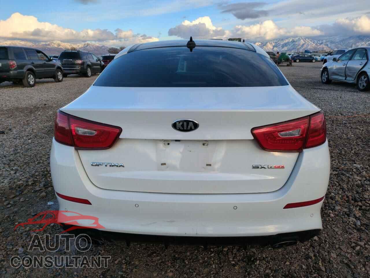 KIA OPTIMA 2015 - 5XXGR4A65FG435537