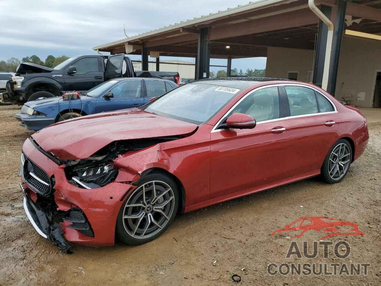 MERCEDES-BENZ E-CLASS 2021 - W1KZF8DB8MA948605