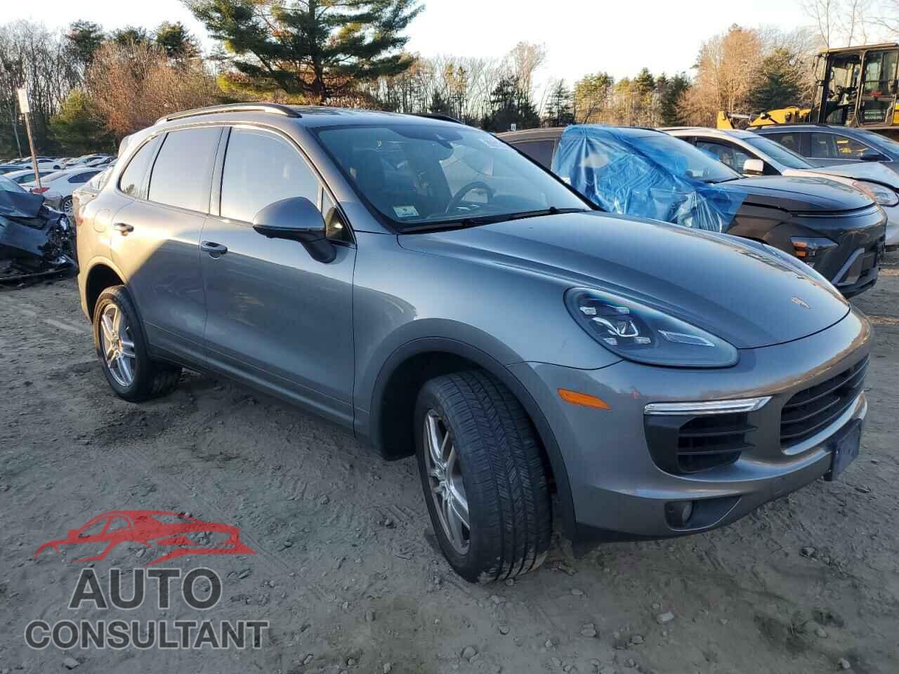 PORSCHE CAYENNE 2017 - WP1AB2A25HLA50282