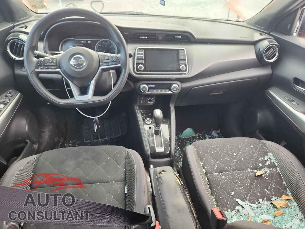 NISSAN KICKS 2019 - 3N1CP5CU3KL497686