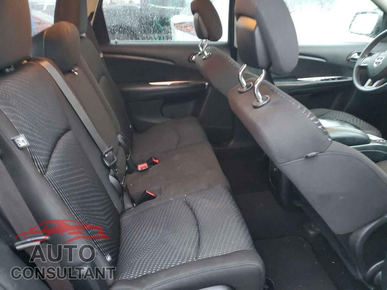 DODGE JOURNEY 2017 - 3C4PDCBG2HT572815