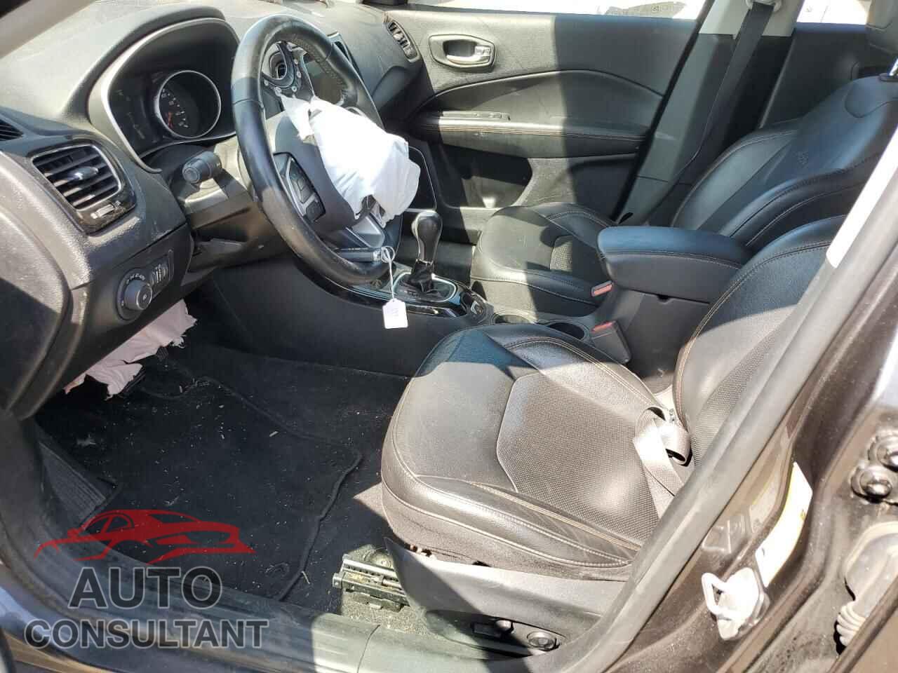 JEEP COMPASS 2019 - 3C4NJDCB2KT665964