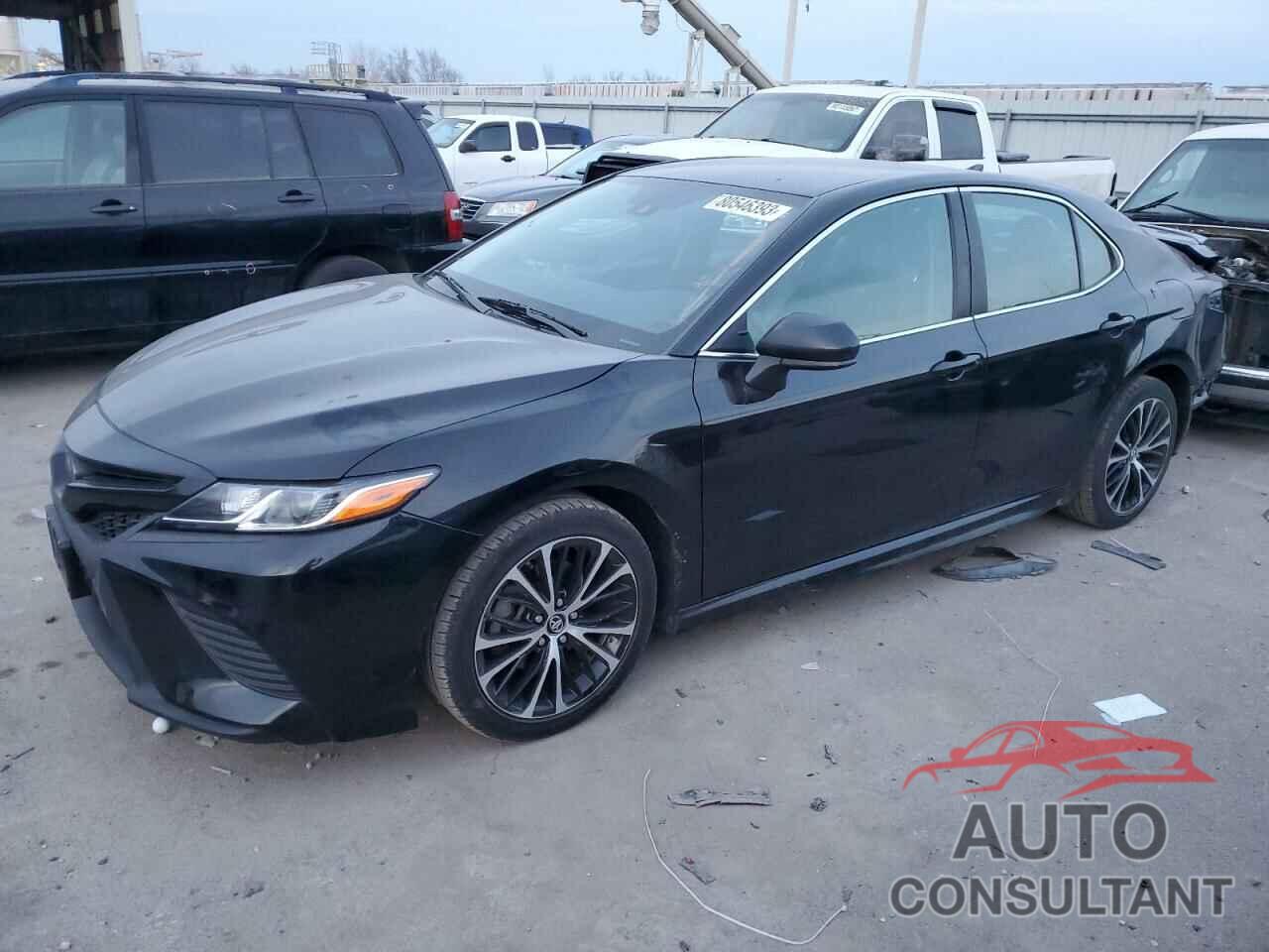 TOYOTA CAMRY 2019 - 4T1B11HK9KU180619