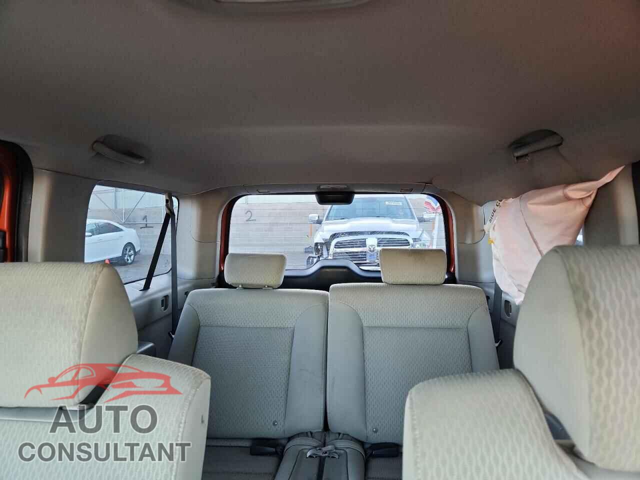 HONDA ELEMENT 2011 - 5J6YH2H72BL001302