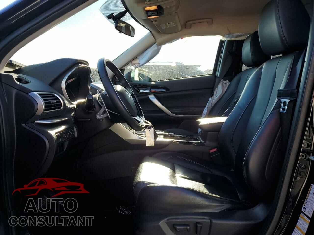 MITSUBISHI ECLIPSE 2018 - JA4AT5AAXJZ060486