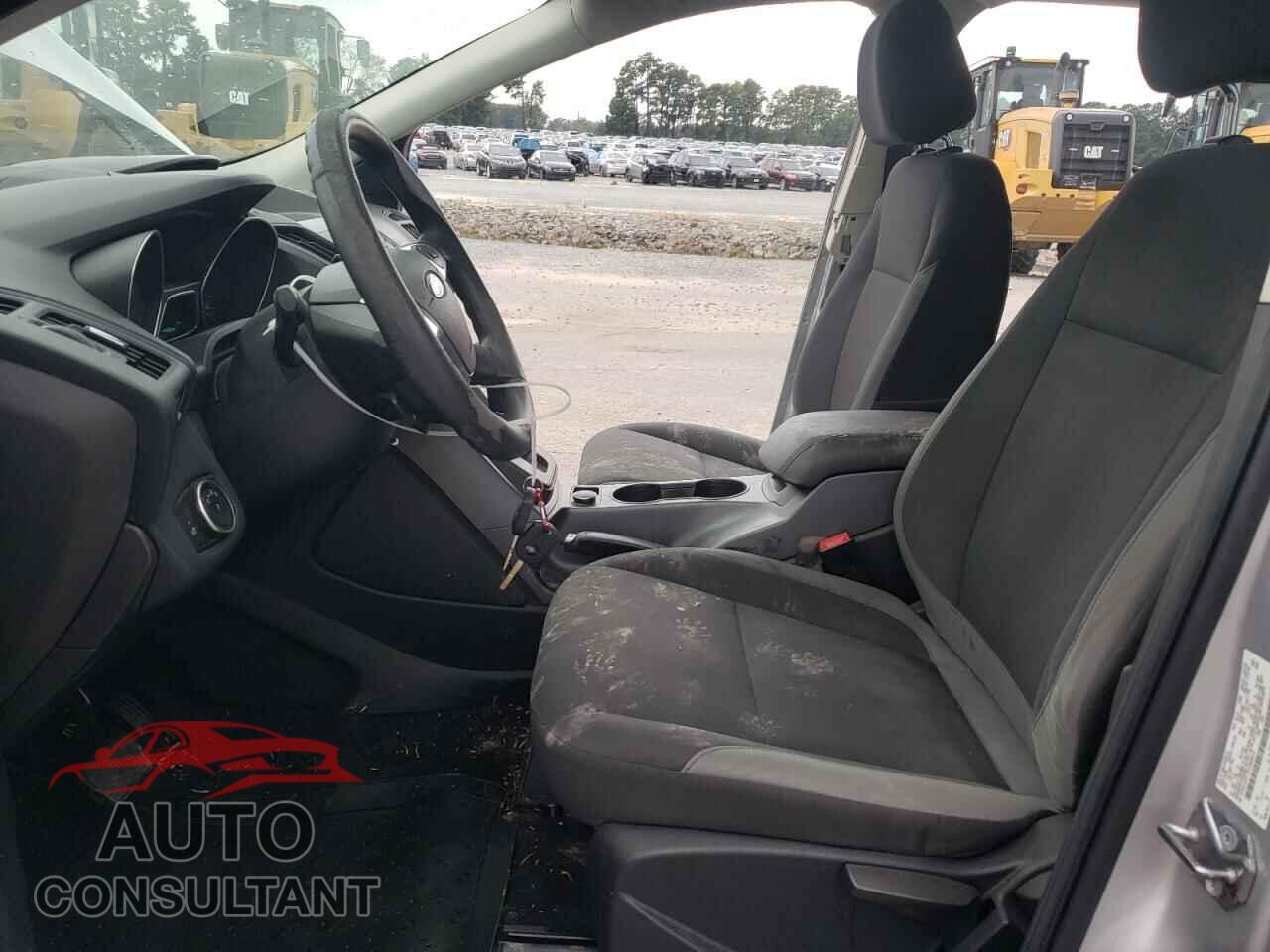 FORD ESCAPE 2015 - 1FMCU0F77FUB68012