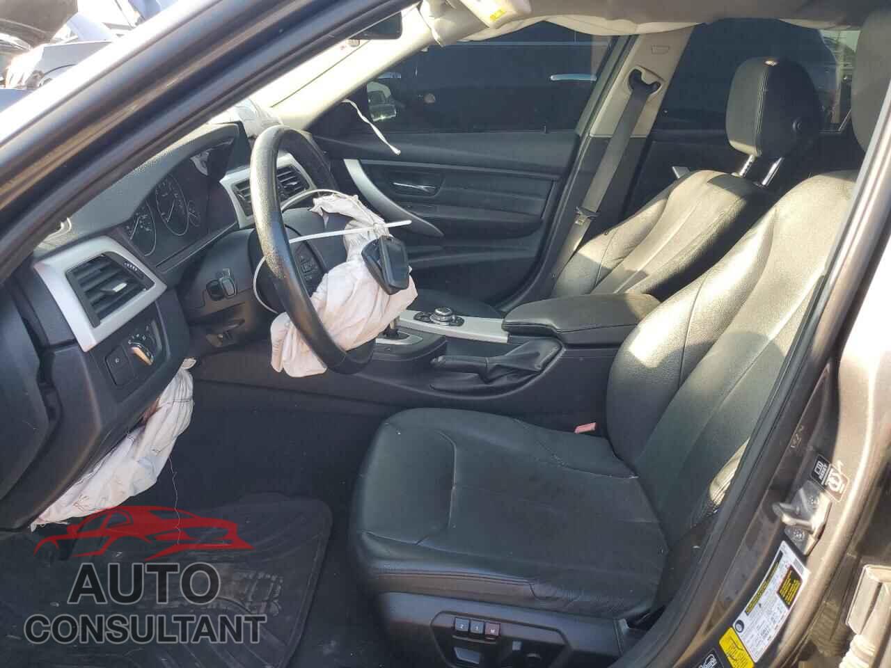 BMW 3 SERIES 2013 - WBA3B3C51DF540540