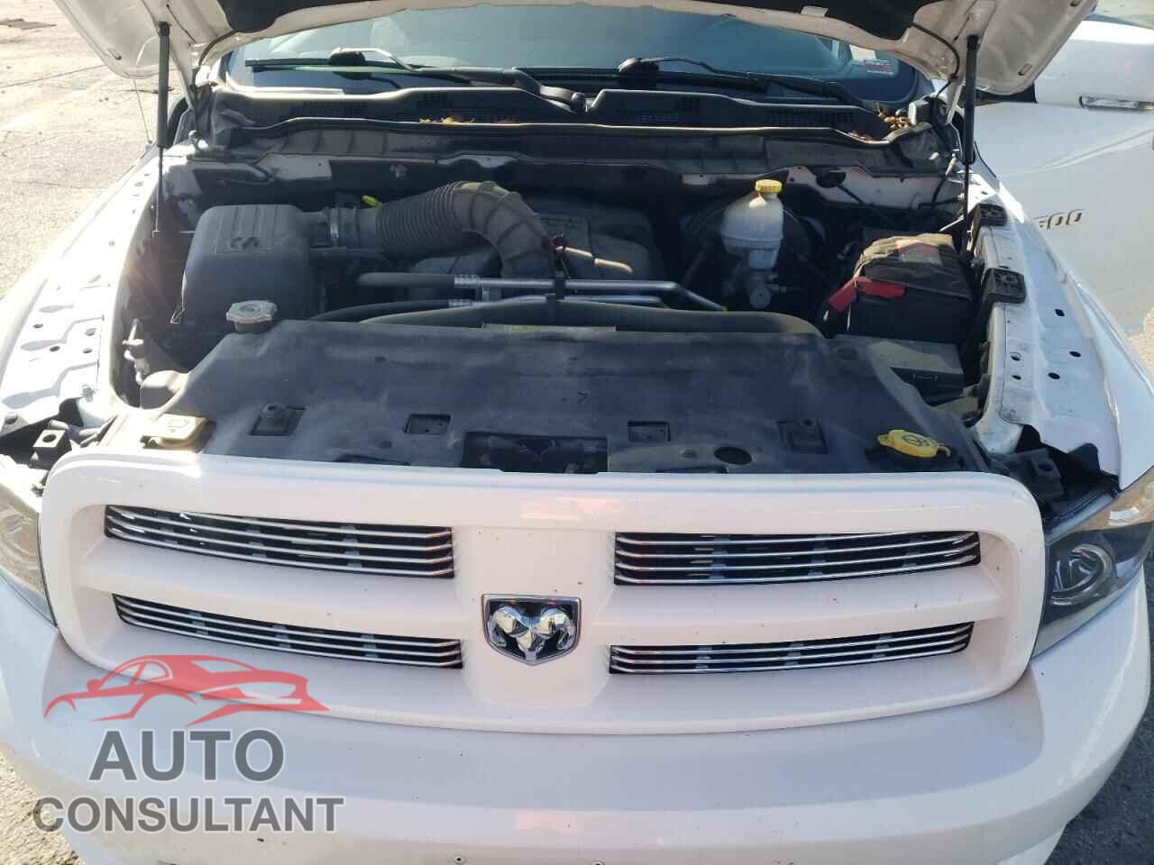 DODGE RAM 1500 2012 - 1C6RD7MT9CS327540