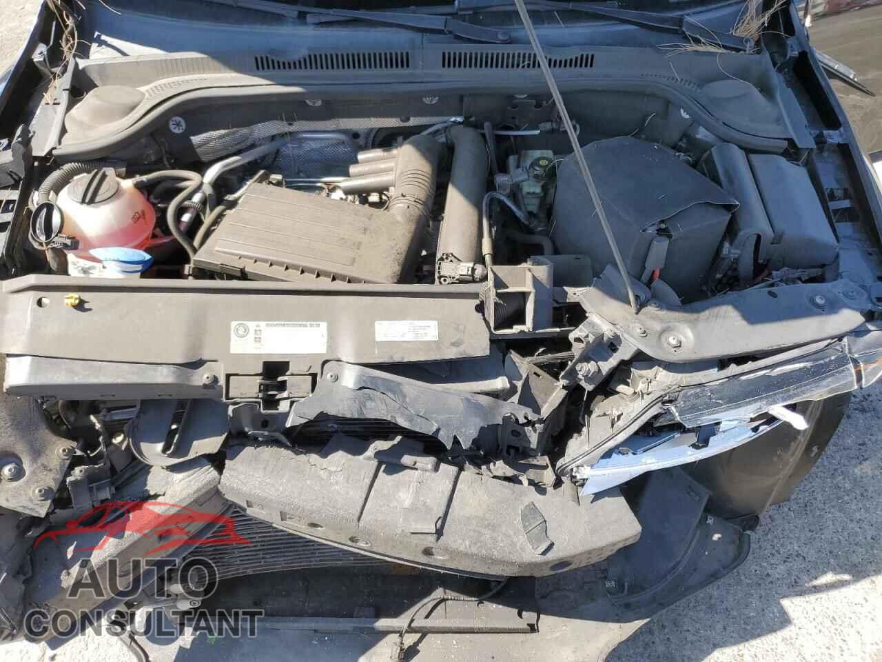 VOLKSWAGEN JETTA 2017 - 3VW2B7AJ0HM227018