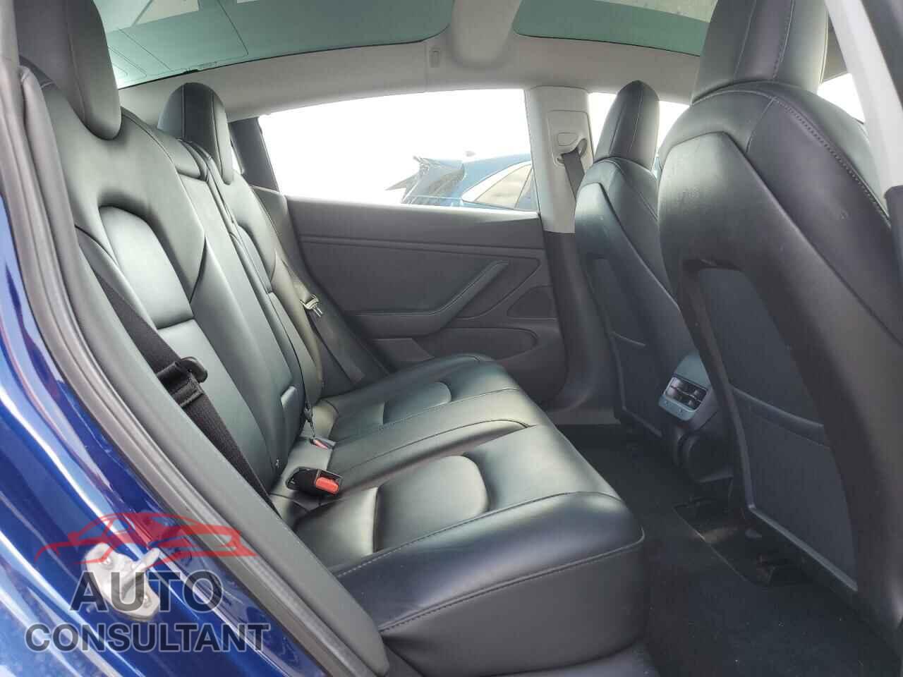 TESLA MODEL 3 2020 - 5YJ3E1EC1LF586849