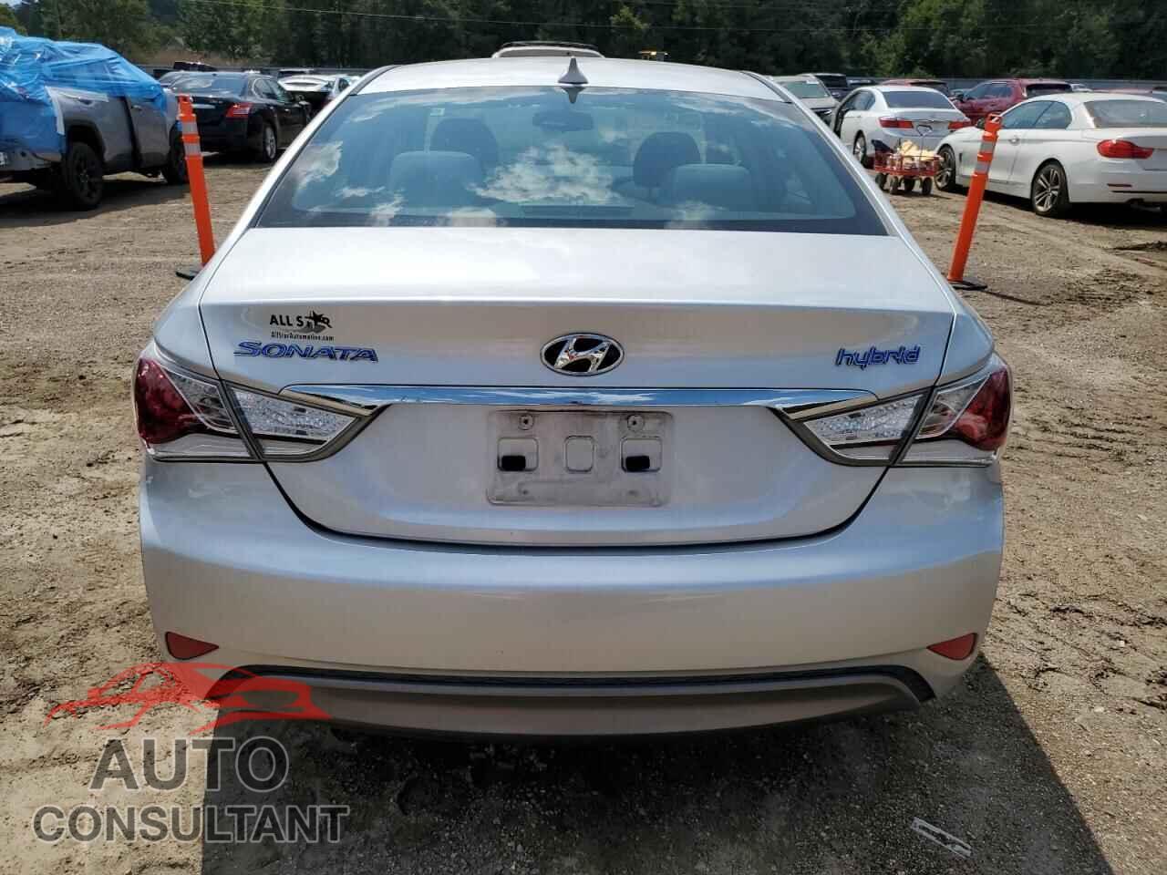 HYUNDAI SONATA 2013 - KMHEC4A45DA077867