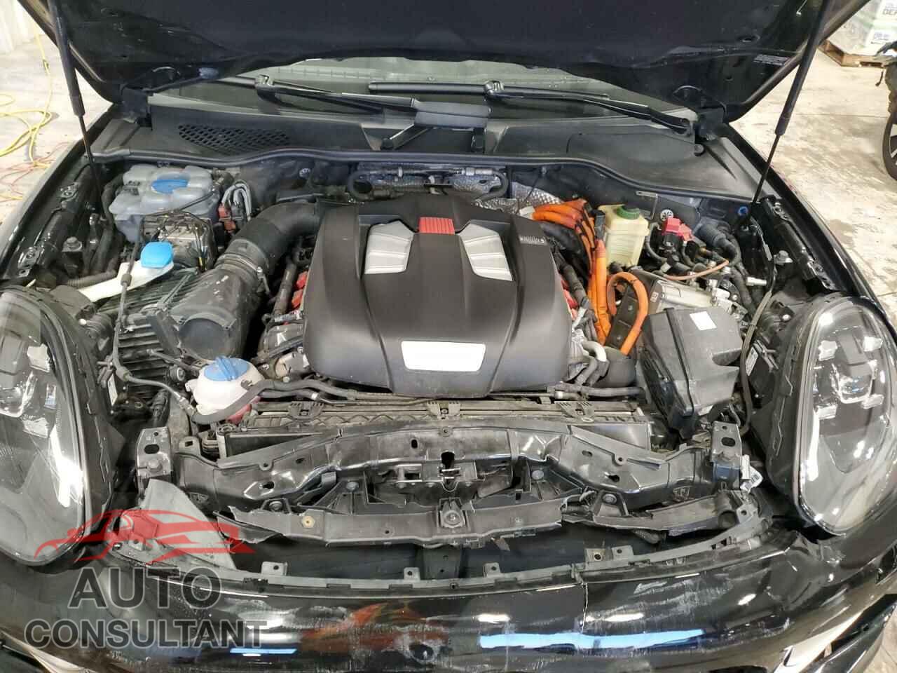 PORSCHE CAYENNE 2017 - WP1AE2A23HLA72272