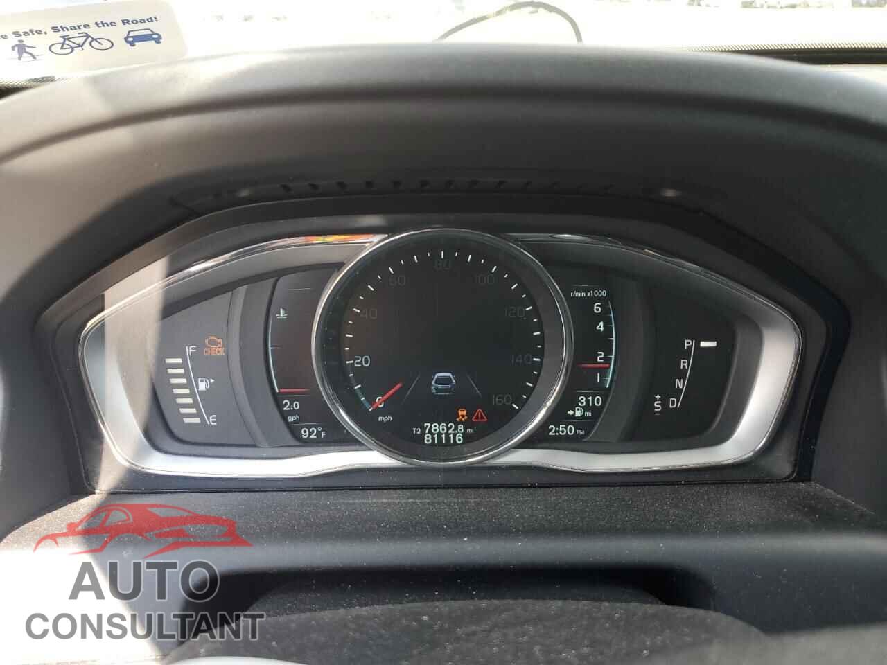 VOLVO XC60 2015 - YV4902RM2F2690756