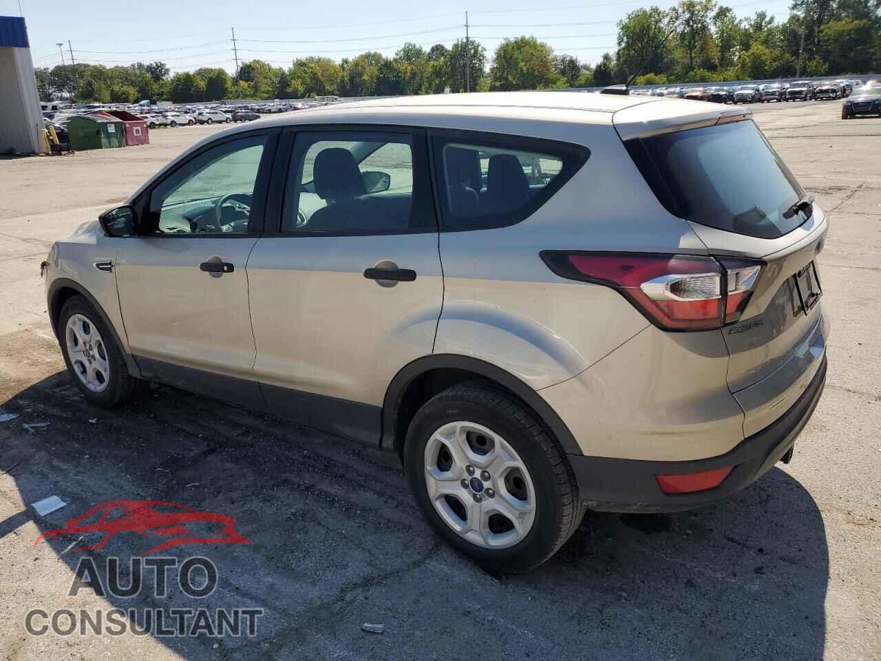 FORD ESCAPE 2017 - 1FMCU0F77HUB61841