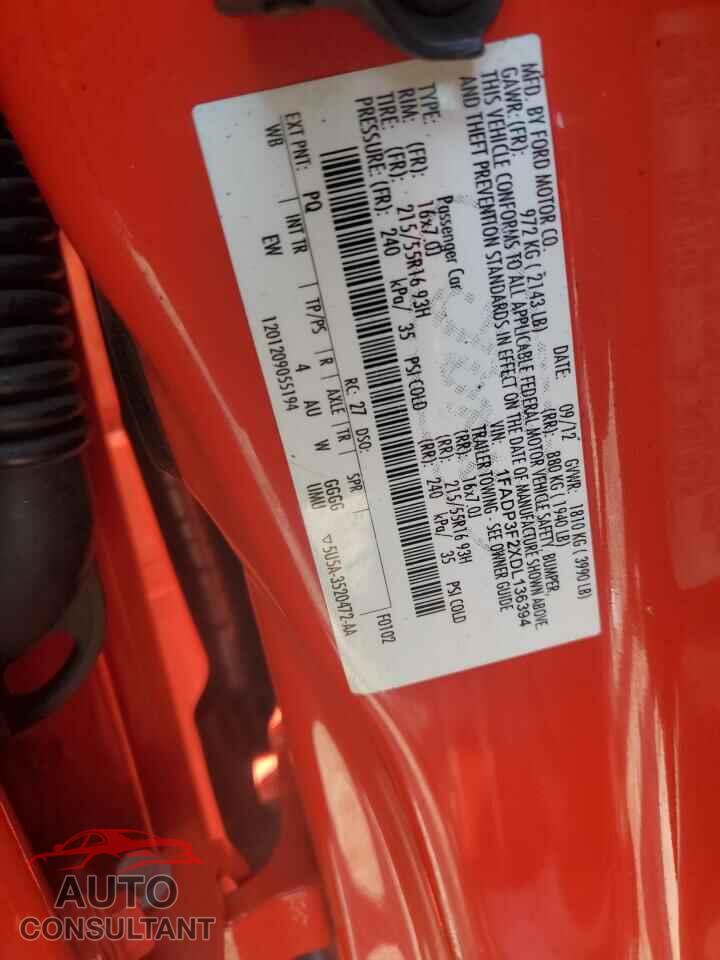 FORD FOCUS 2013 - 1FADP3F2XDL136394