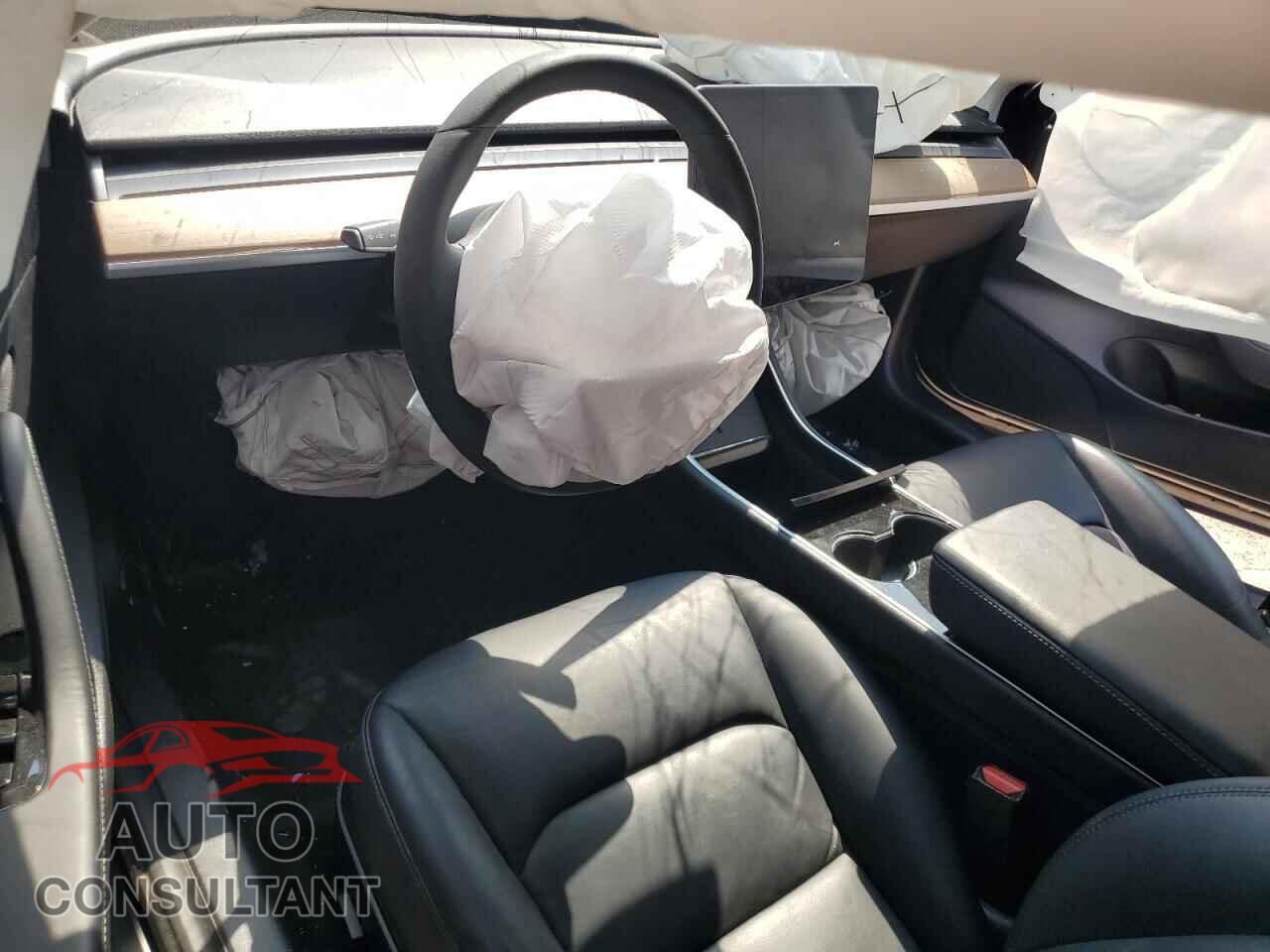 TESLA MODEL 3 2020 - 5YJ3E1EA1LF739227