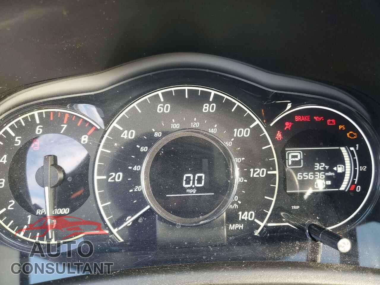 NISSAN VERSA 2015 - 3N1CE2CP9FL357419