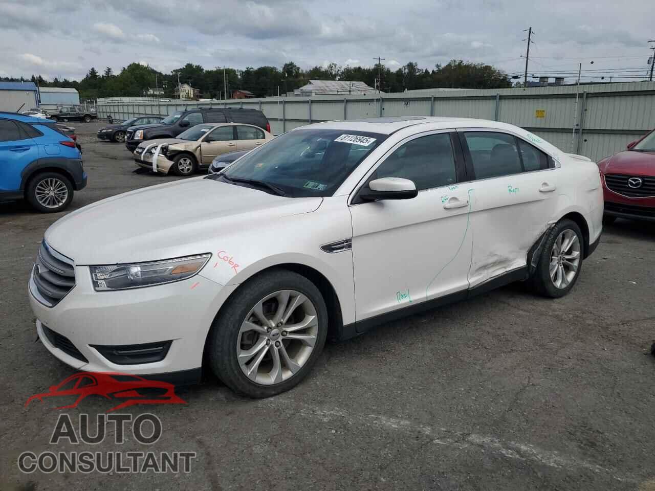 FORD TAURUS 2013 - 1FAHP2H82DG207481