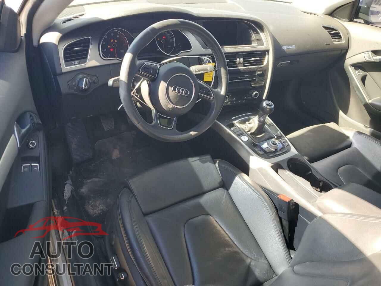 AUDI A5 2014 - WAURFAFR1EA046260