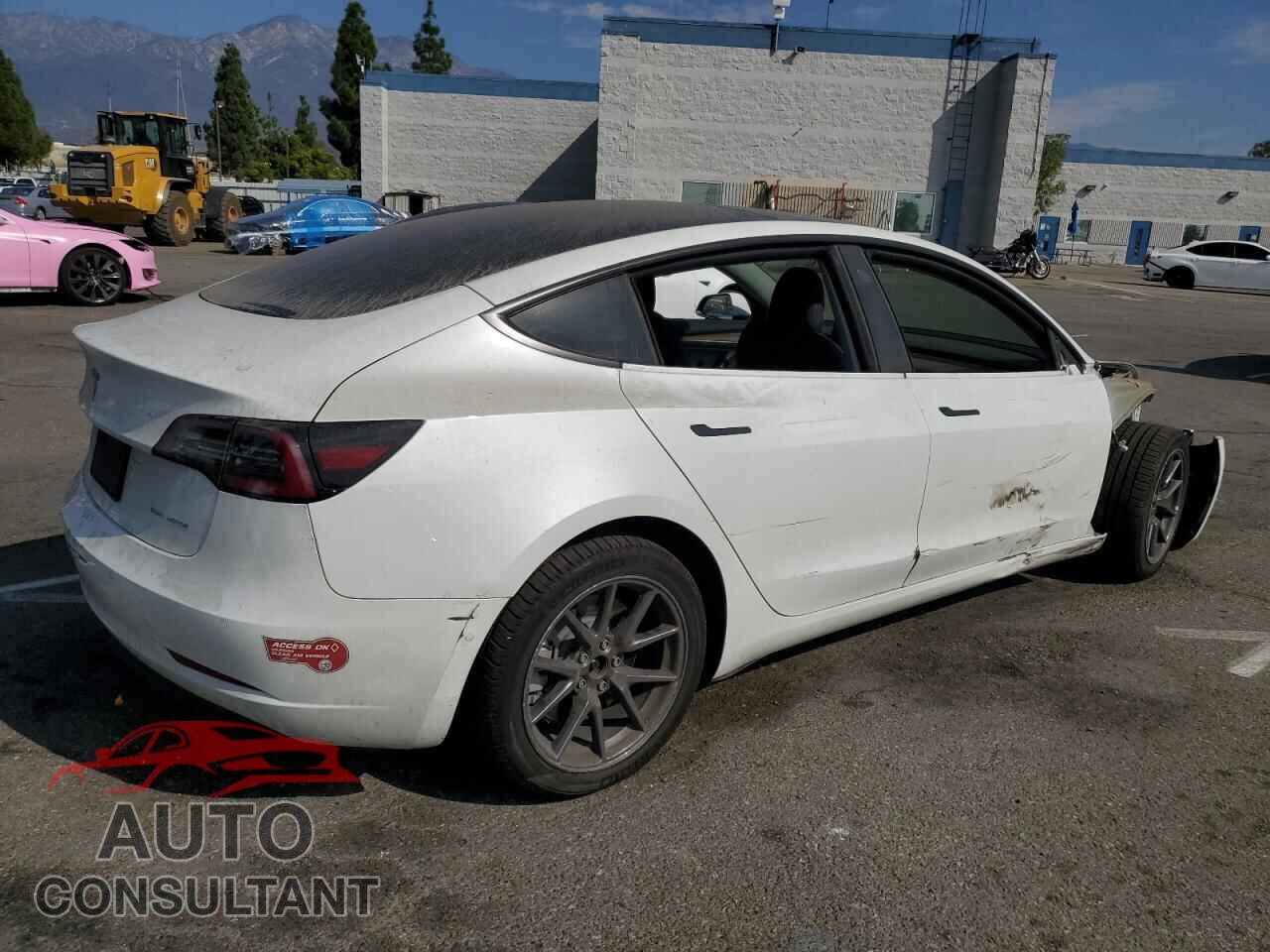 TESLA MODEL 3 2022 - 5YJ3E1EB2NF157908