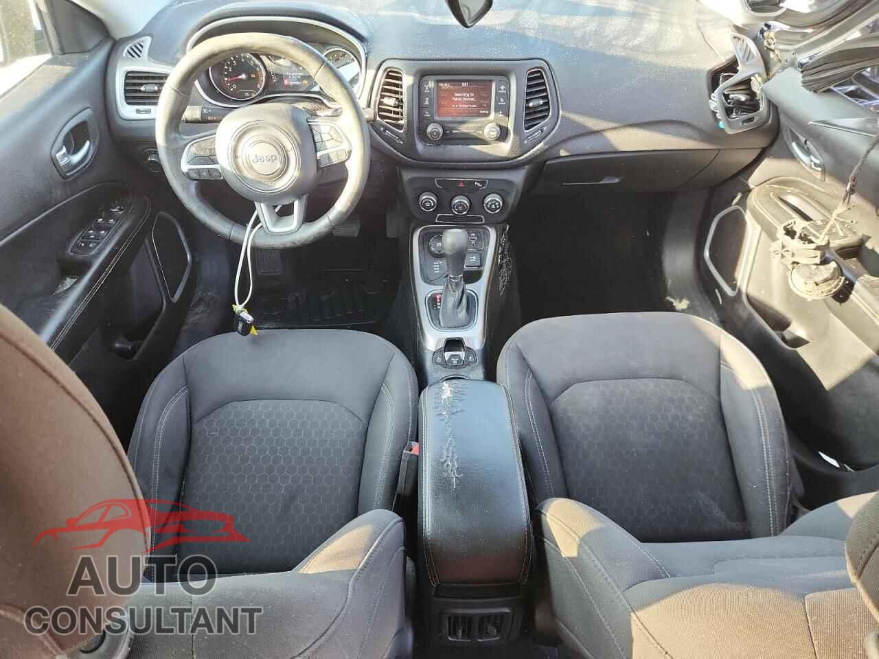 JEEP COMPASS 2017 - 3C4NJDAB8HT656150