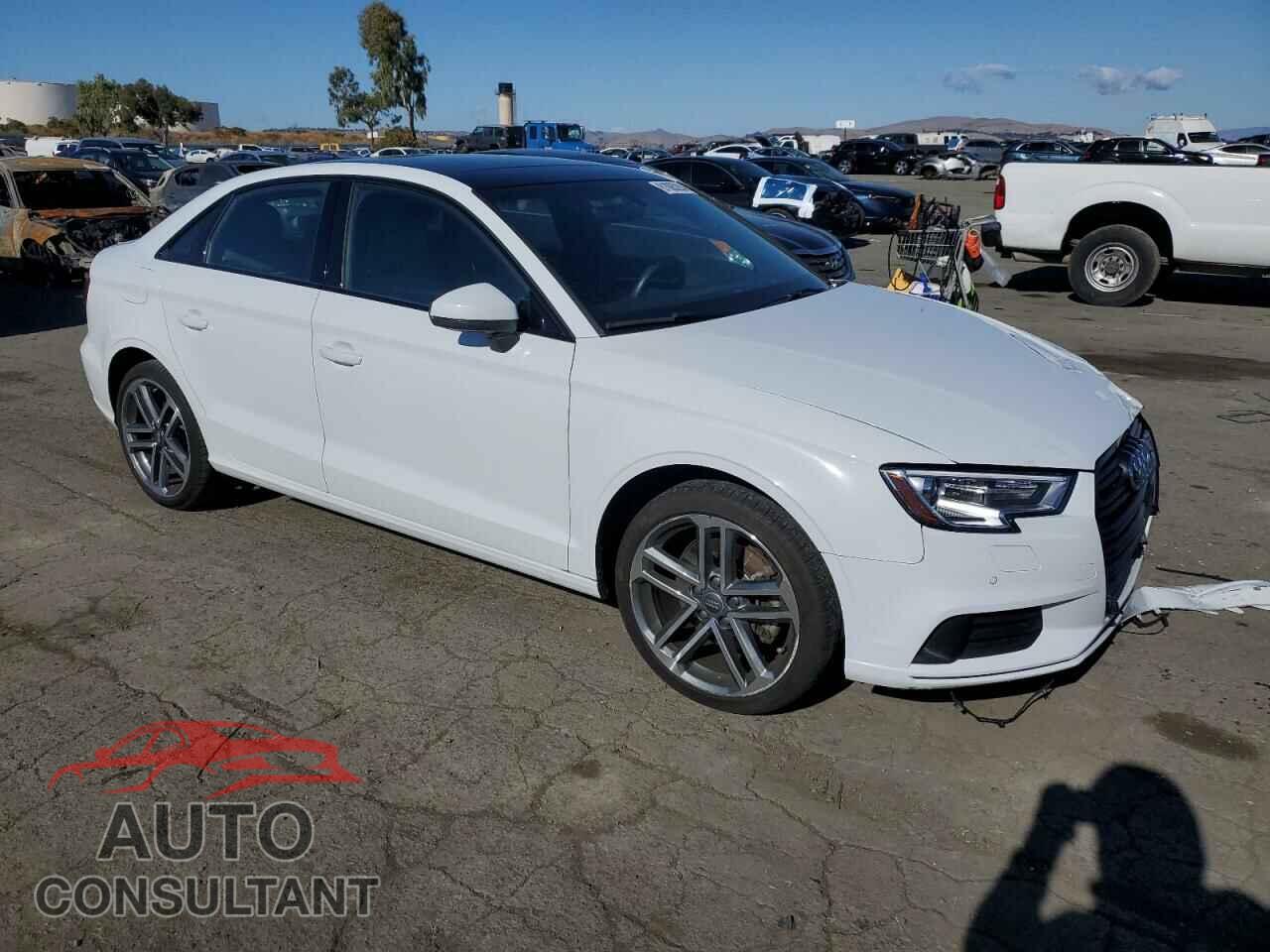 AUDI A3 2020 - WAUAUGFF0LA097175