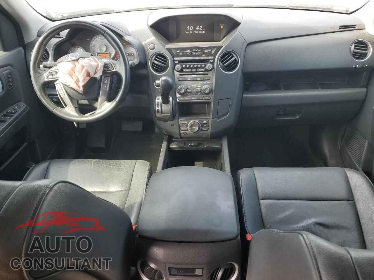 HONDA PILOT 2014 - 5FNYF4H94EB042322