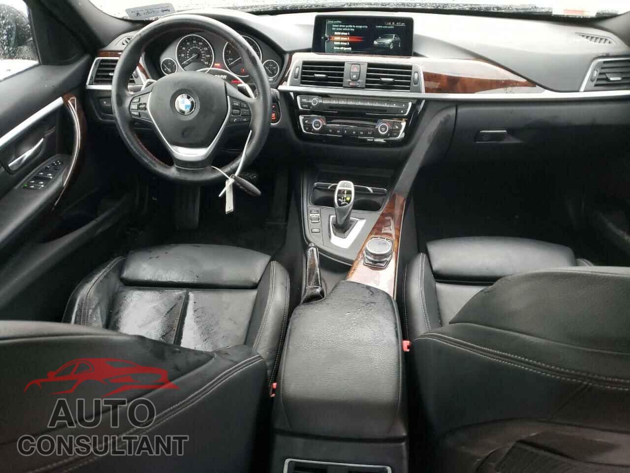 BMW 3 SERIES 2017 - WBA8D9G38HNU62880
