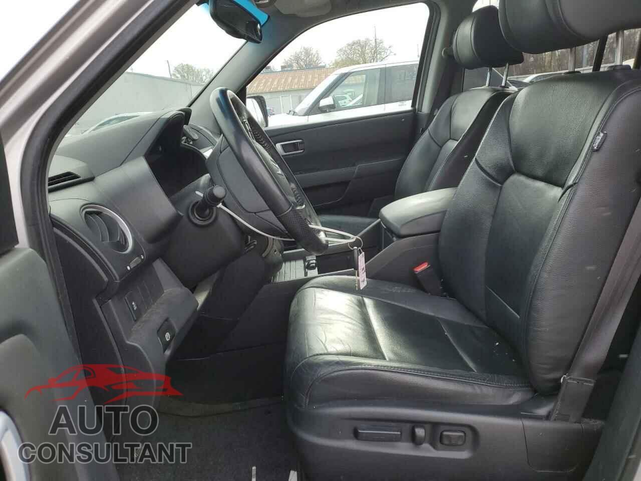 HONDA PILOT 2014 - 5FNYF4H52EB057382