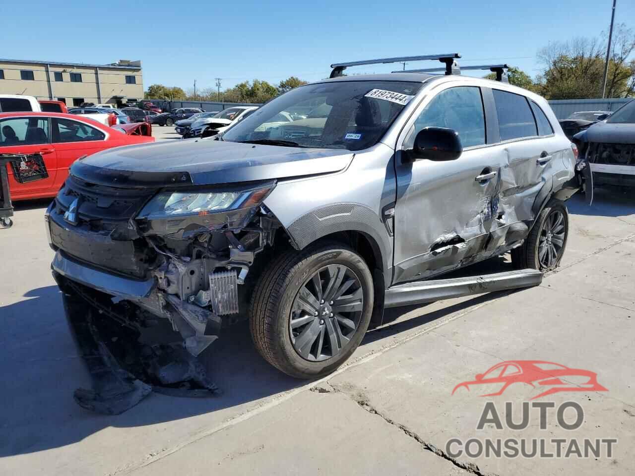 MITSUBISHI OUTLANDER 2024 - JA4ARUAU4RU005303