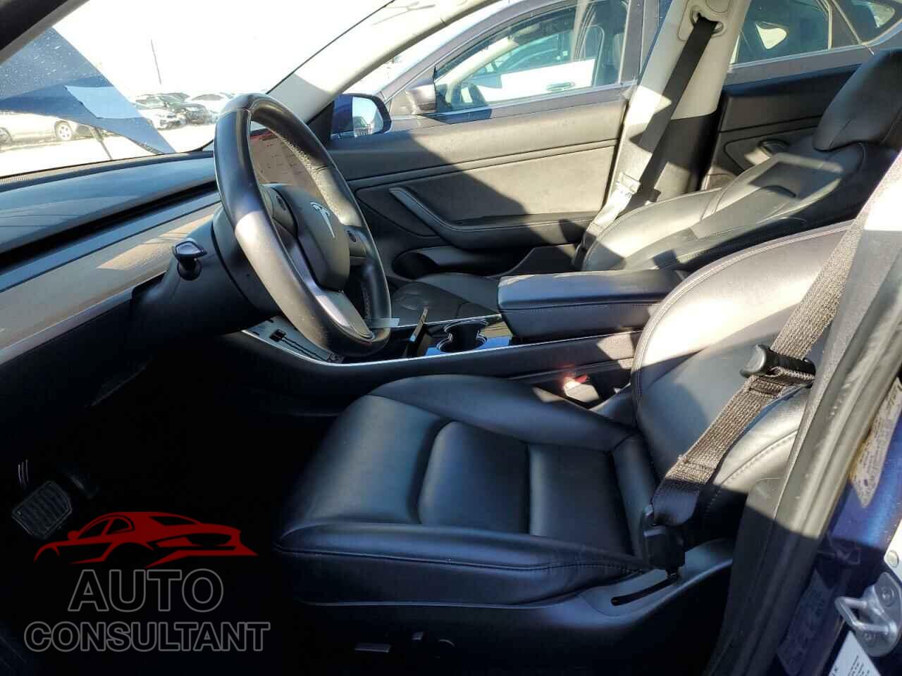 TESLA MODEL 3 2019 - 5YJ3E1EB8KF210848