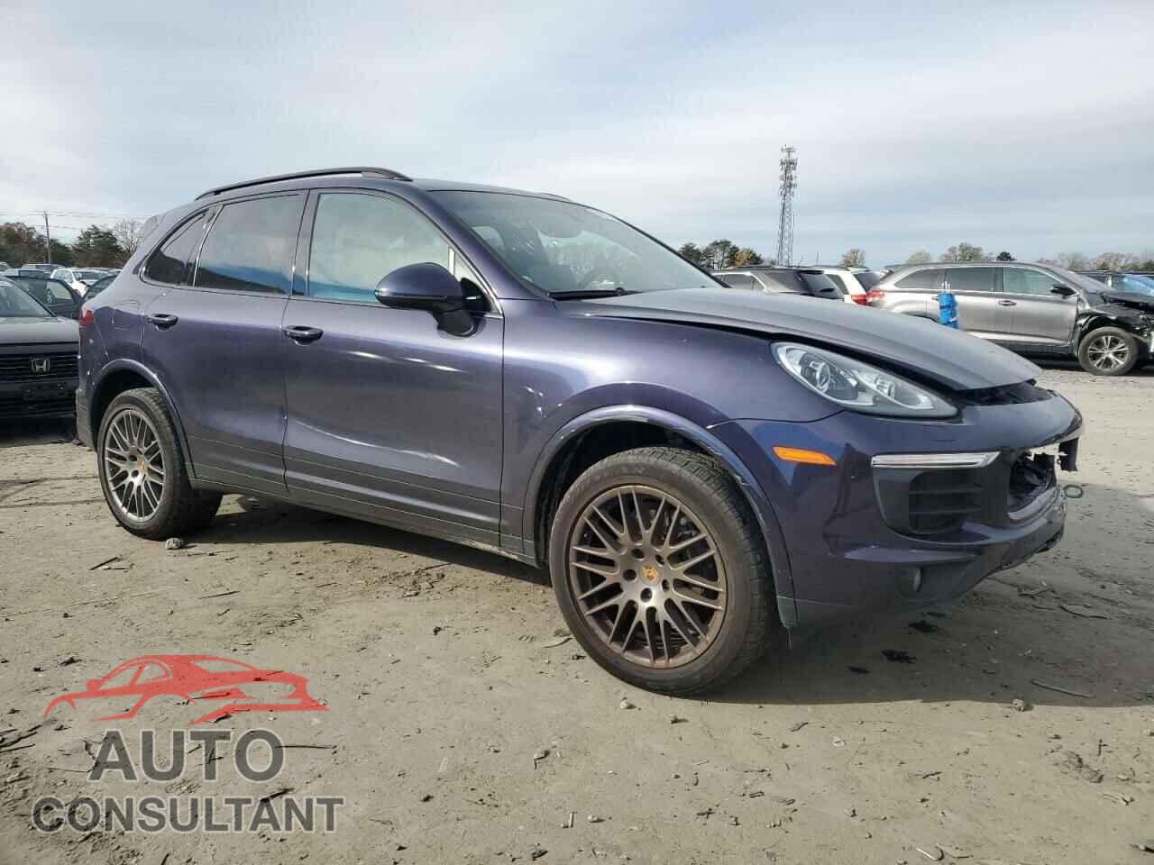 PORSCHE CAYENNE 2018 - WP1AA2A24JKA02058