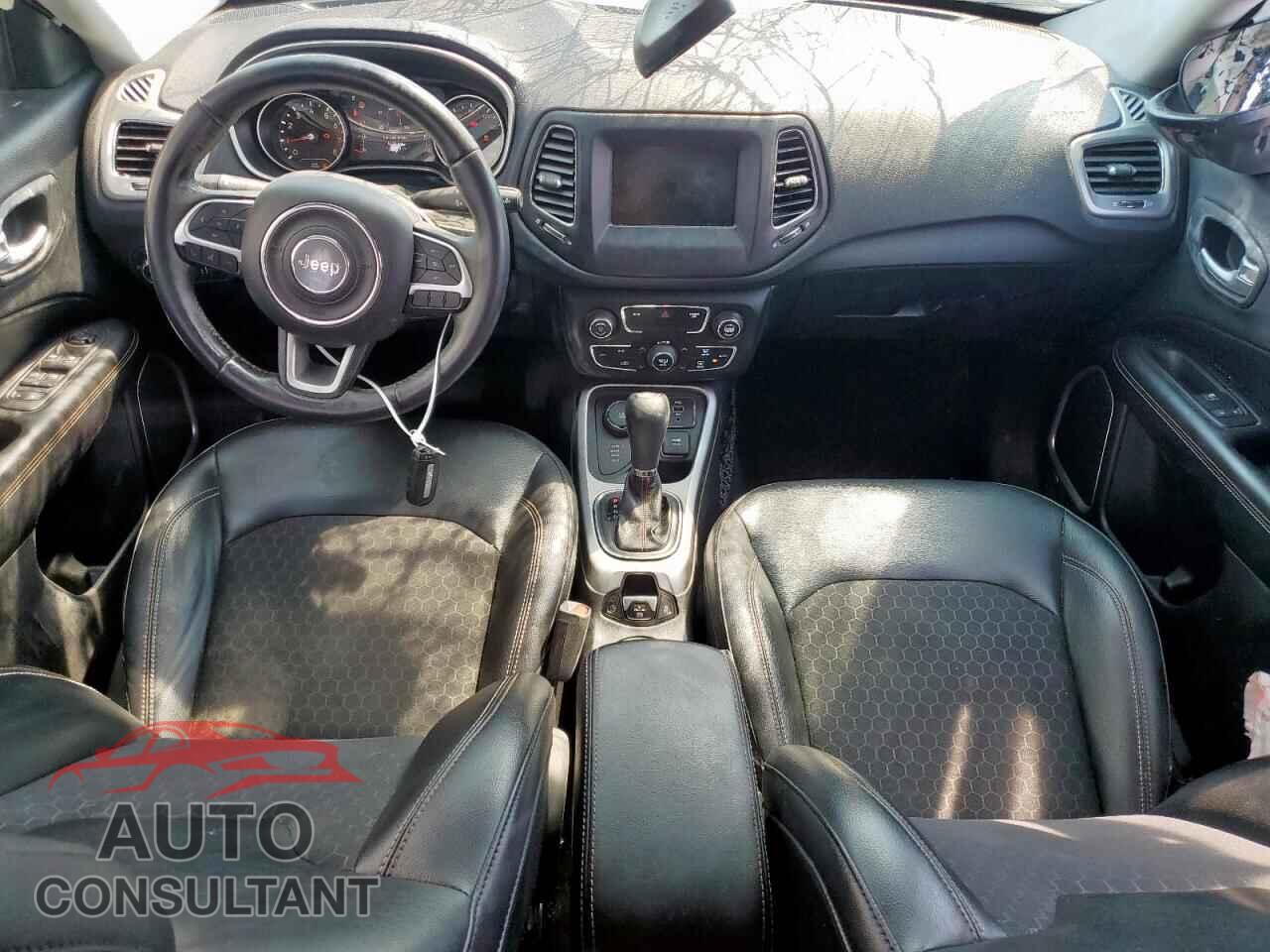 JEEP COMPASS 2018 - 3C4NJDBB9JT179362