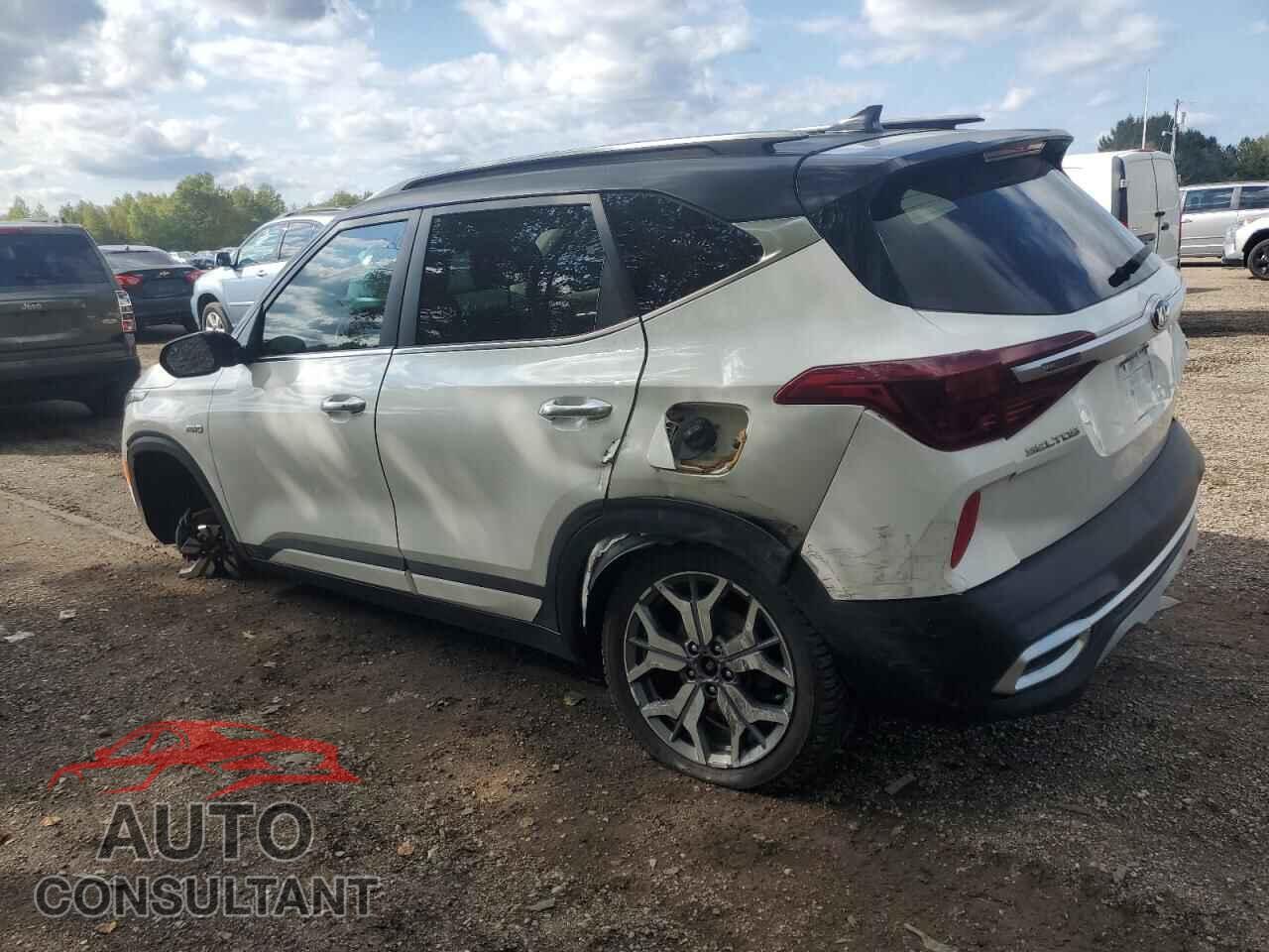 KIA SELTOS 2021 - KNDETCA24M7086117
