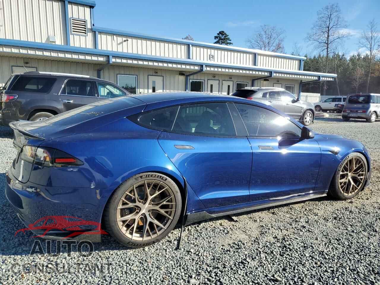 TESLA MODEL S 2024 - 5YJSA1E50RF543072